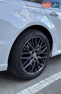 Седан Audi A6 2016 в 