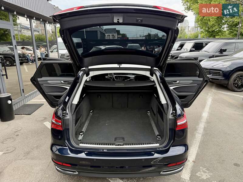 Универсал Audi A6 2019 в Киеве