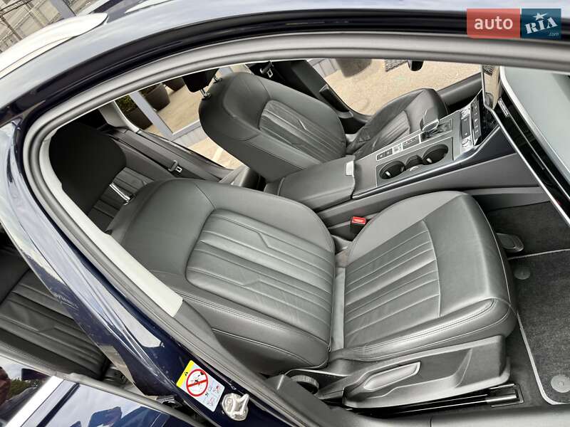 Универсал Audi A6 2019 в Киеве