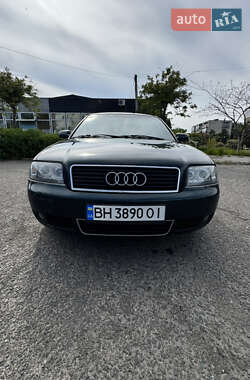 Седан Audi A6 2002 в 
