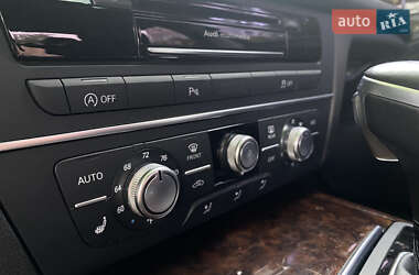 Седан Audi A6 2015 в 
