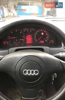 Седан Audi A6 1998 в 