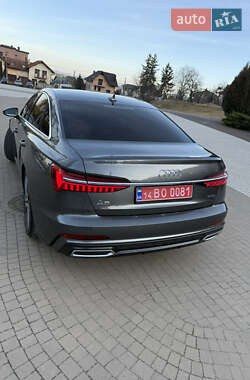 Седан Audi A6 2019 в 