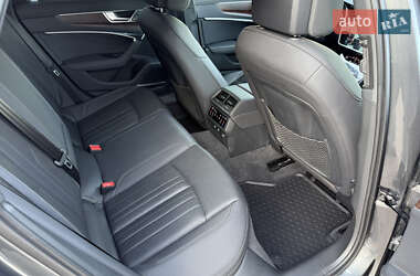 Седан Audi A6 2019 в 