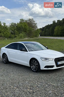 Седан Audi A6 2012 в 