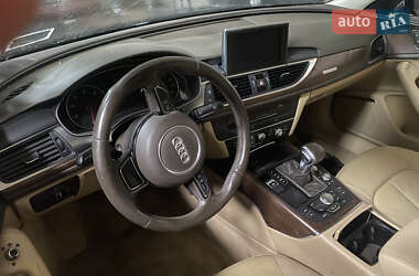 Седан Audi A6 2014 в 