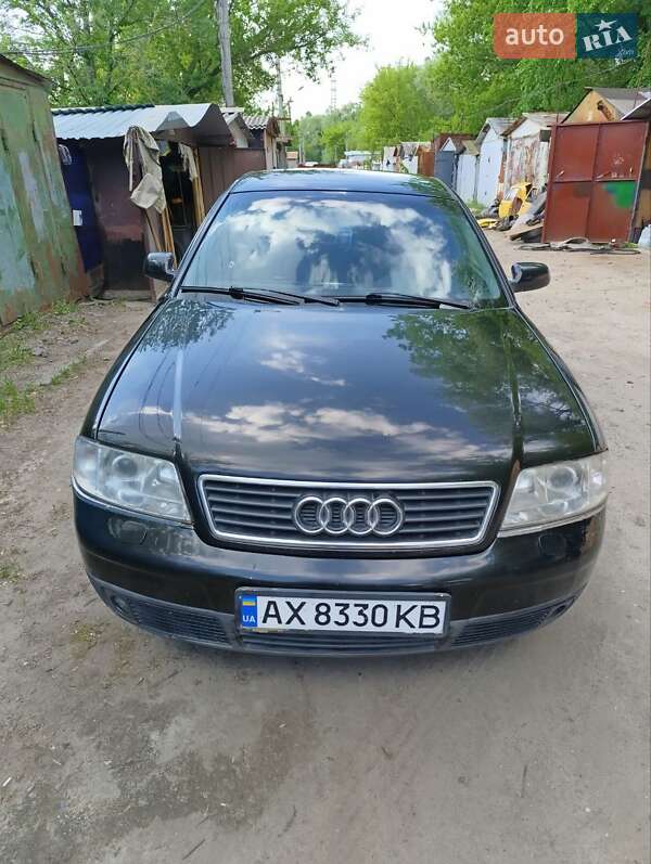 Седан Audi A6 2001 в 