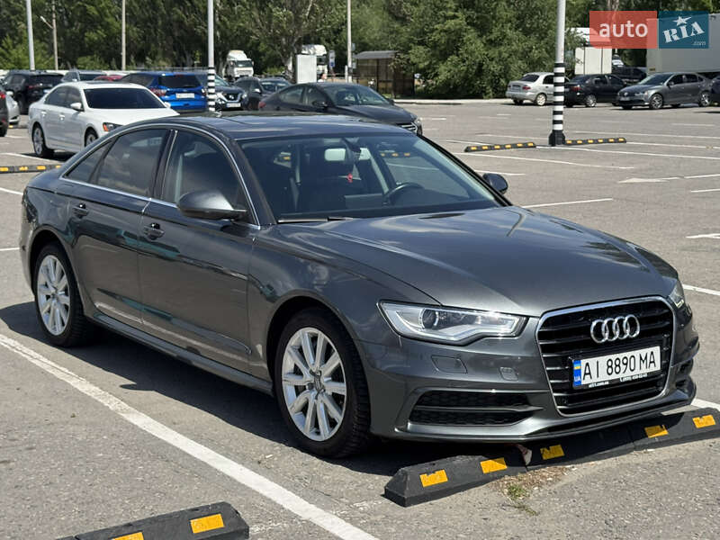 Седан Audi A6 2013 в Киеве