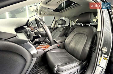 Седан Audi A6 2013 в 