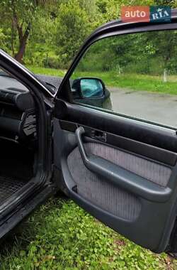 Седан Audi A6 1997 в 