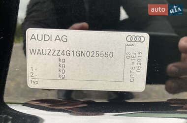 Седан Audi A6 2015 в 