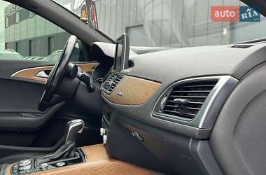 Седан Audi A6 2015 в 