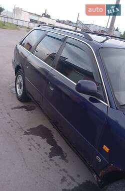 Универсал Audi A6 1996 в 
