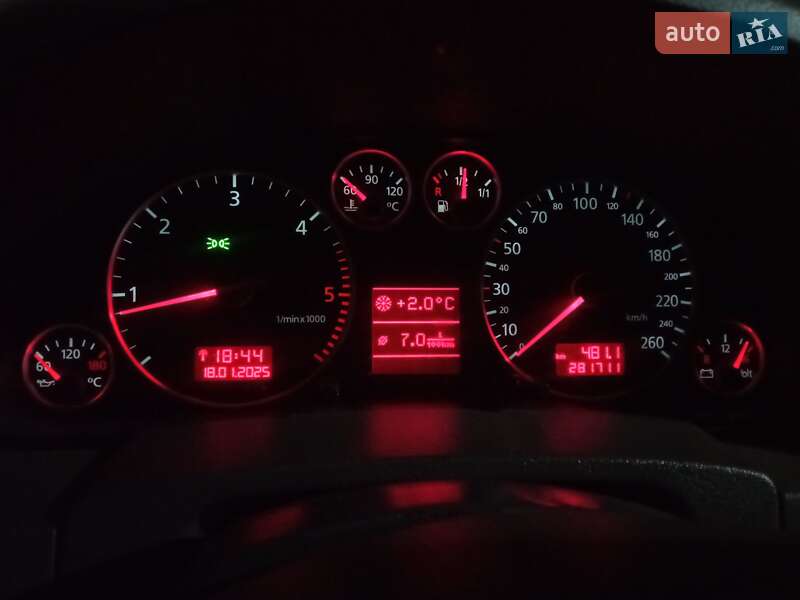 Седан Audi A6 2002 в Новояворовске фото 12 Седан Audi A6 2002 в Новояворовске