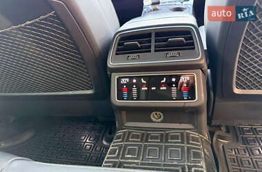 Универсал Audi A6 2019 в 