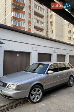 Универсал Audi A6 1995 в 