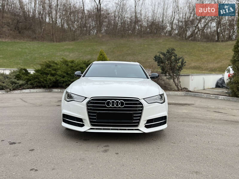 Седан Audi A6 2018 в Киеве