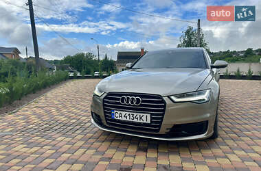 Седан Audi A6 2015 в 