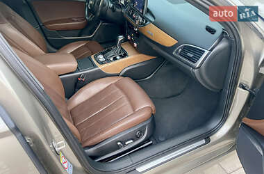 Седан Audi A6 2015 в 