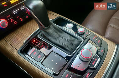 Седан Audi A6 2015 в 