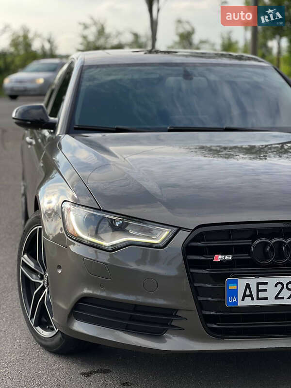 Седан Audi A6 2011 в Кривом Роге