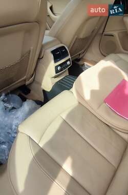Седан Audi A6 2014 в 