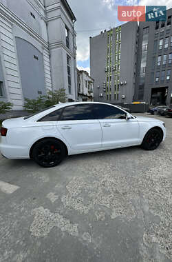 Седан Audi A6 2012 в 
