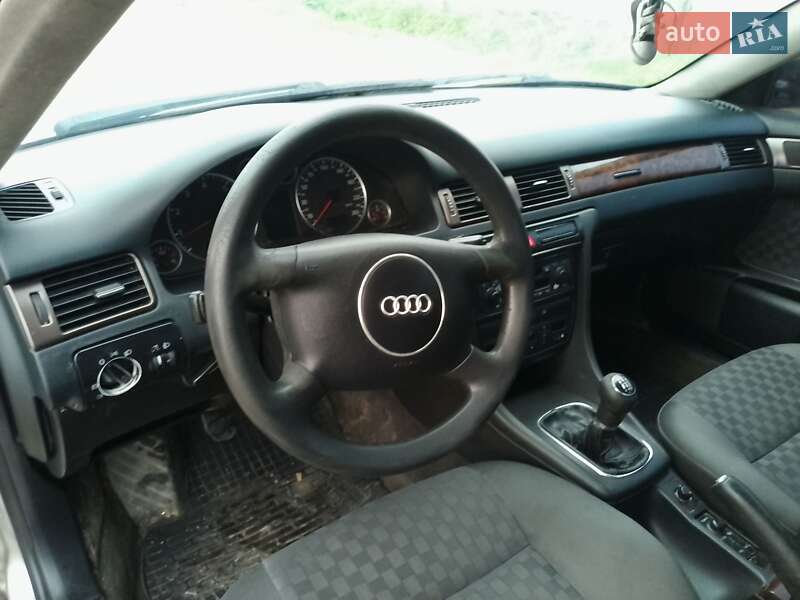 Седан Audi A6 2002 в Ивано-Франковске