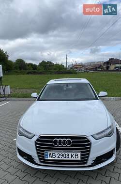 Седан Audi A6 2015 в 