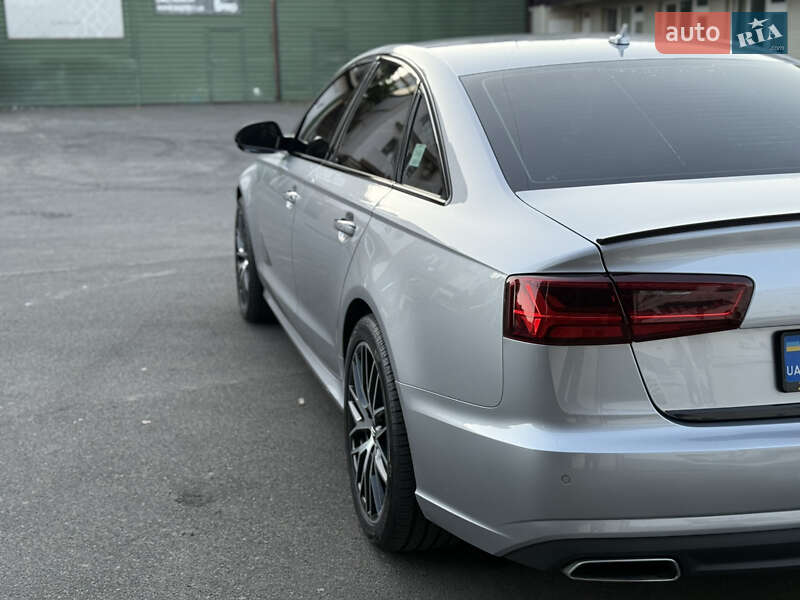 Седан Audi A6 2015 в Одессе