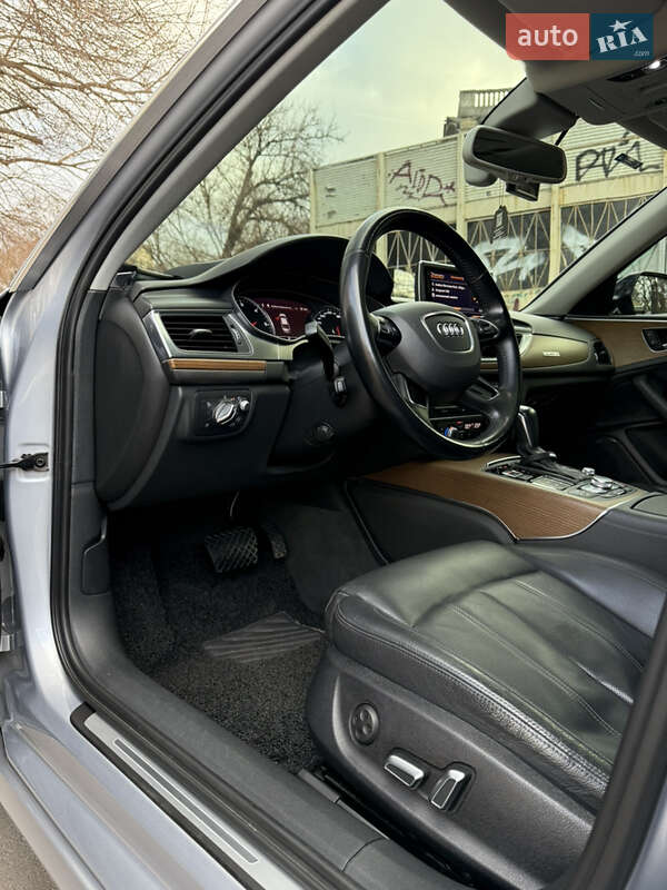Седан Audi A6 2015 в Одессе