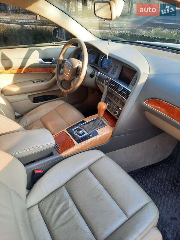 Седан Audi A6 2005 в Кременчуге