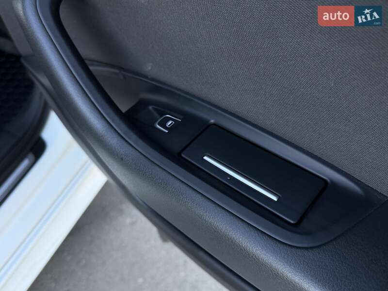 Универсал Audi A6 2017 в Дрогобыче фото 56 Универсал Audi A6 2017 в Дрогобыче