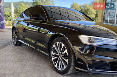 Седан Audi A6 2015 в 