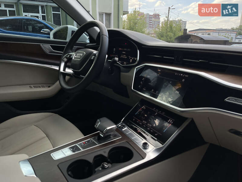Седан Audi A6 2021 в Ровно