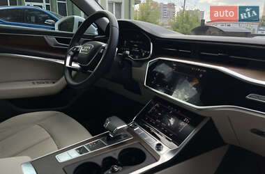 Седан Audi A6 2021 в 