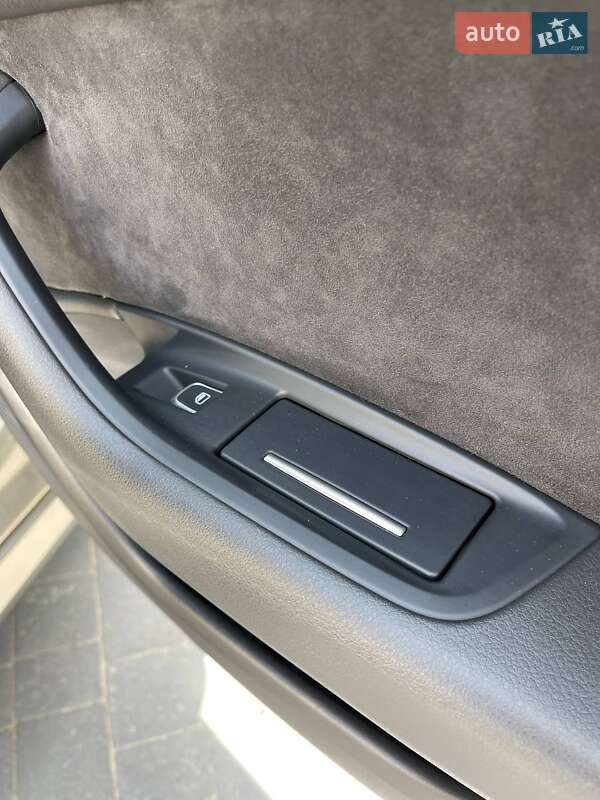 Седан Audi A6 2015 в Львове