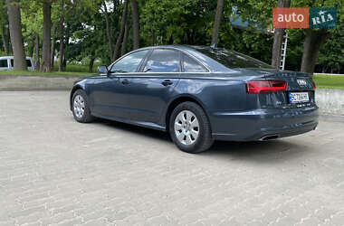 Седан Audi A6 2015 в 
