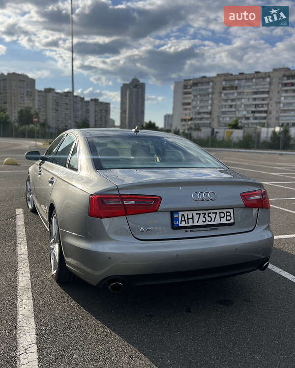 Седан Audi A6 2013 в Киеве