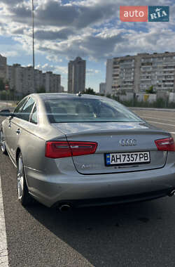 Седан Audi A6 2013 в 