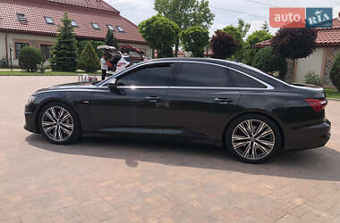 Седан Audi A6 2019 в 