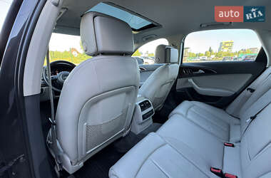 Седан Audi A6 2015 в 