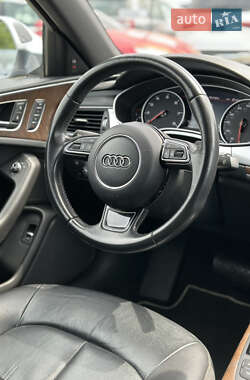 Седан Audi A6 2015 в 