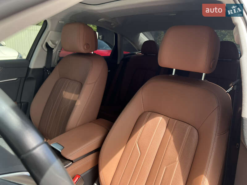 Седан Audi A6 2020 в Киеве