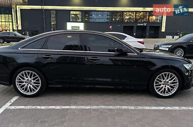 Седан Audi A6 2015 в 