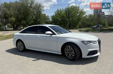 Седан Audi A6 2016 в 