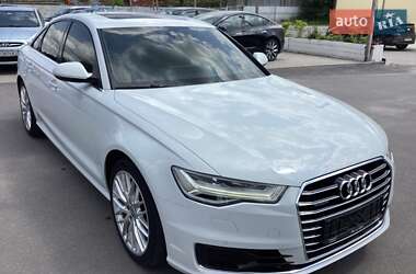 Седан Audi A6 2015 в 