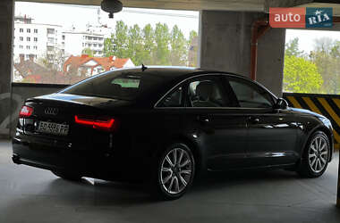 Седан Audi A6 2012 в 