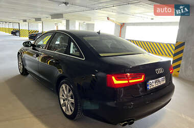 Седан Audi A6 2012 в 