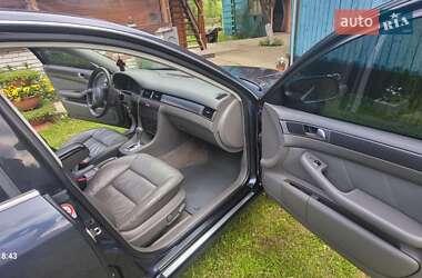 Седан Audi A6 2004 в 